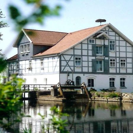 Wipperaublick In Der Oldenstaedter Wassermuehle Uelzen Exterior photo